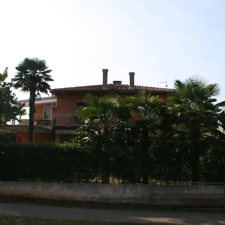 With A Parking Space - 6999 Apartman Umag
