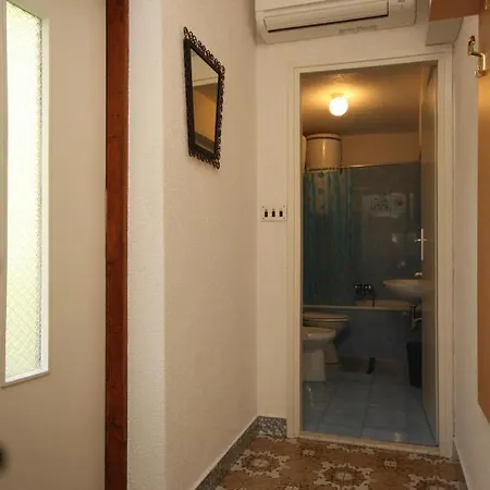 With A Parking Space - 6999 Apartment Umag